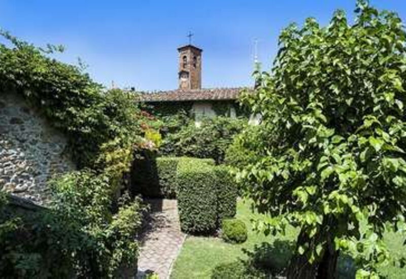 Villa Montalcinello In Siena, Private Pool: villa-montalcinello-chiusdino-villa-external