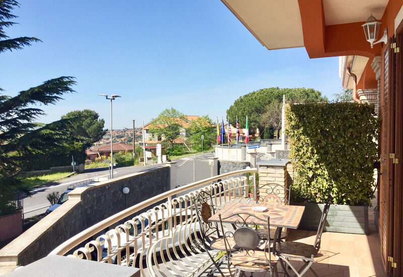 Etna View Holiday House In Catania: etna-view-holiday-house-2-trecastagni-catania-multyproperty-balcony