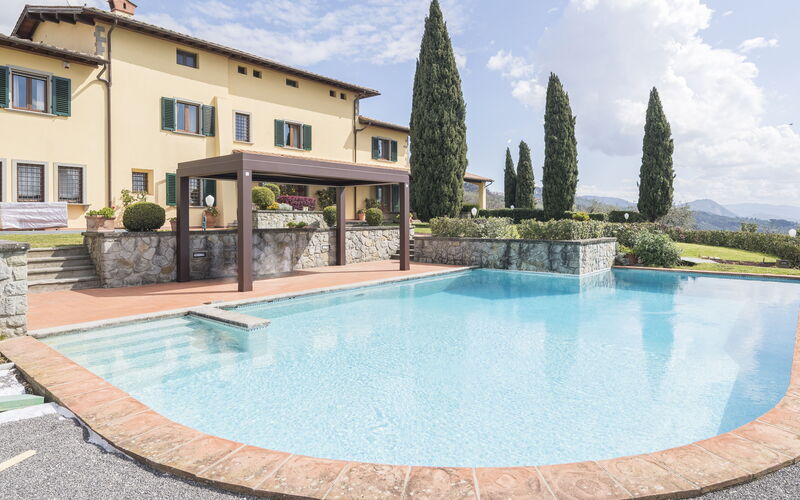 Villa Alessia Luxury: Autumn, Pool, Spring, Summer