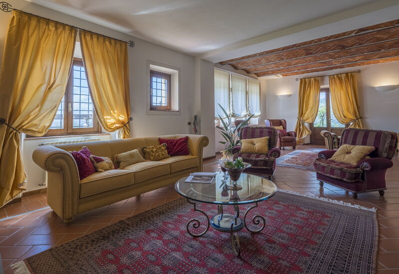 Villa Alessia Luxury: Autumn, Living Room, Spring, Summer