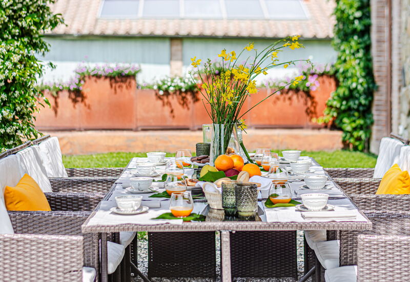 Villa La Cerbaina: Building Exterior, Food, Garden