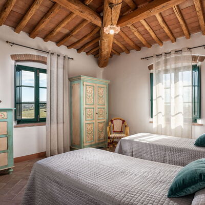 Agriturismo la Papessa - Unterkunft:&nbsp;Rododendro Ap. 6: agriturismo-la-papessa-chianti-san-donato-farmhouse-rododendro-bedroom