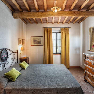 Agriturismo la Papessa - Unterkunft:&nbsp;Robinia Ap. 10: agriturismo-la-papessa-chianti-san-donato-multipropriet-robina-bedroom