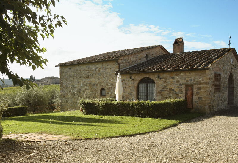 Agriturismo La Papessa: agriturismo-la-papessa-chianti-san-donato-farmhouse-external