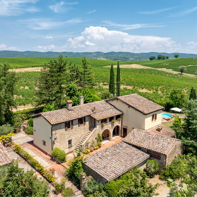 Casa La Cedrina, Pool, Lornano: Ansichten, Frühling, Herbst, Sommer