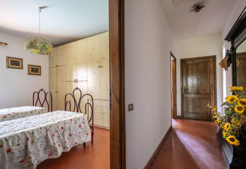 Casa La Cedrina, Pool, Lornano: Autumn, Bedroom, Spring, Summer