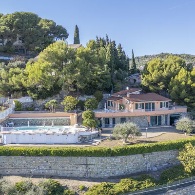 Villa Caroline, Private Pool and Seaview: Autunno, Entrata Principale, Estate, Primavera