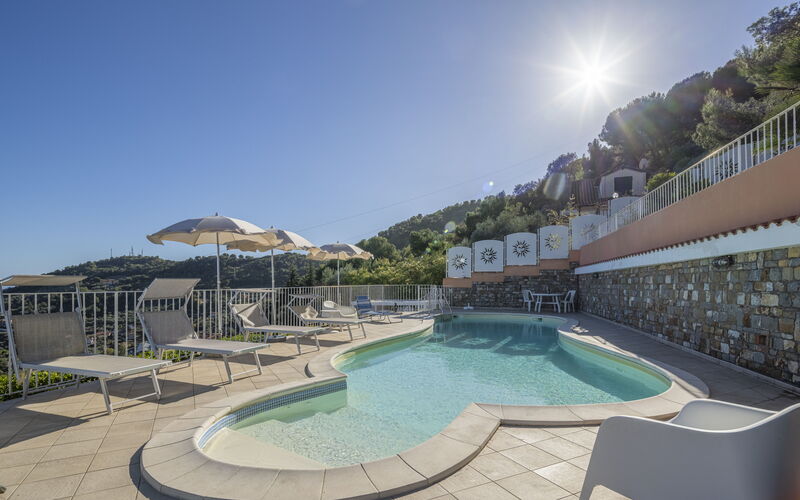 Villa Caroline, Private Pool and Seaview: Autunno, Estate, Piscina, Primavera