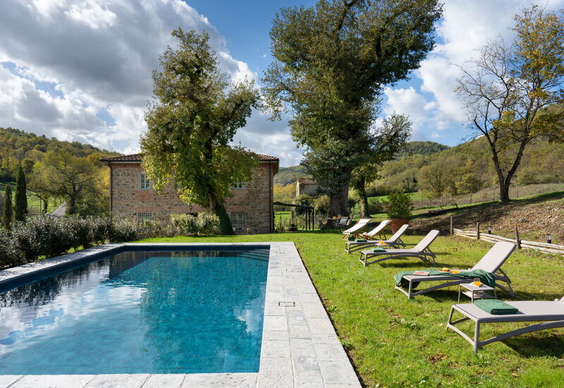 La Morella: Building Exterior, Outdoor, Pool