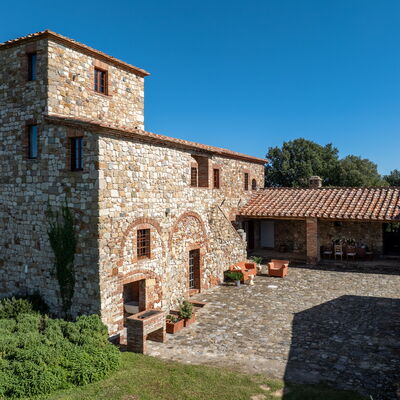 Il Gabbro, Luxury Experience: Autumn, Garden, Spring, Summer