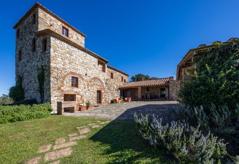 Il Gabbro, Luxury Experience: Autumn, Garden, Spring, Summer