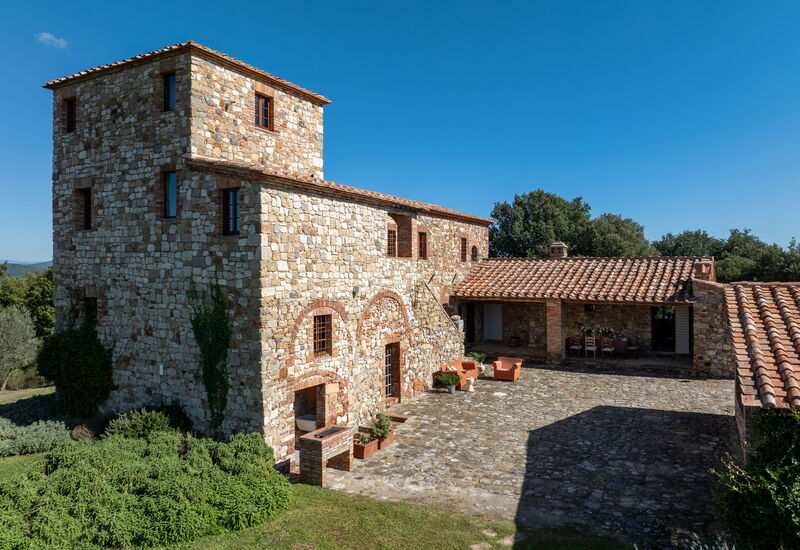 Il Gabbro, Luxury Experience: Autumn, Garden, Spring, Summer