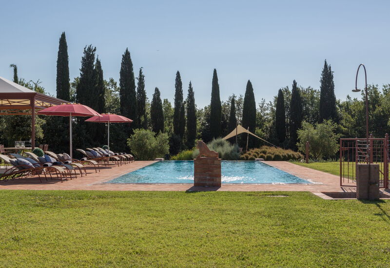 Villa Francesca: Building Exterior, Pool