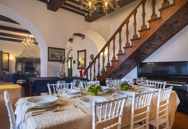 Villa Mandorli, Pool, Wifi, Peccioli: Autumn, Living Room, Spring, Summer