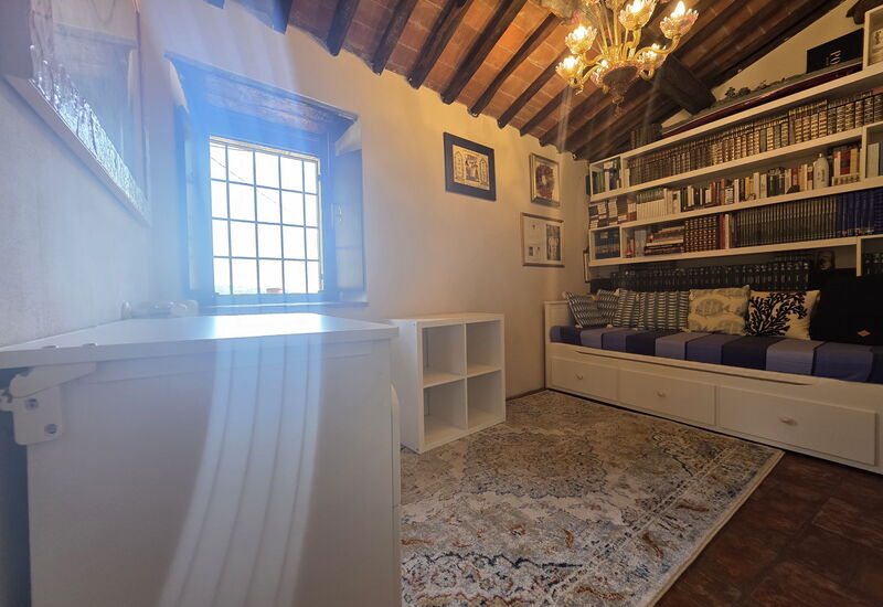 La Casa Rossa, Shared Pool, Marliana: Autumn, Bedroom, Spring, Summer