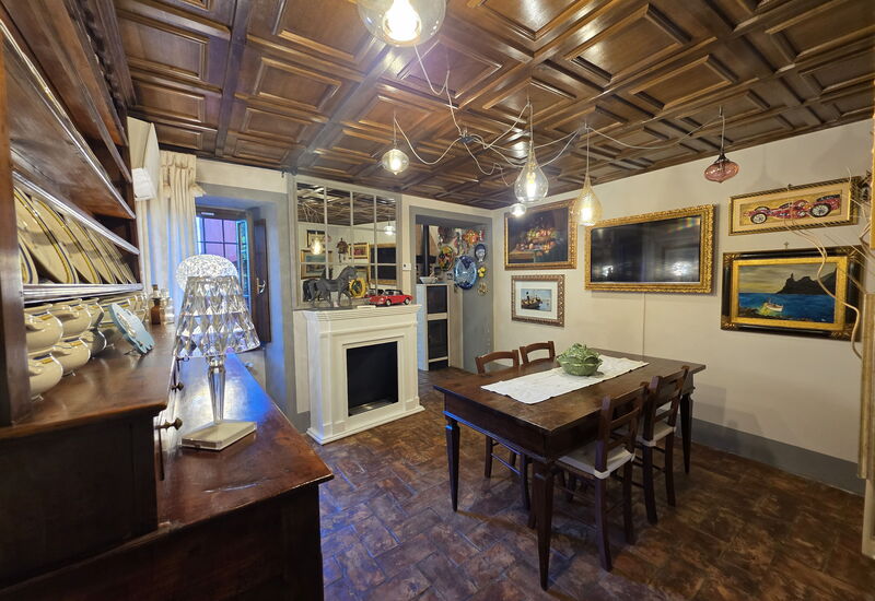 La Casa Rossa, Shared Pool, Marliana: Autumn, Dining Room, Spring, Summer