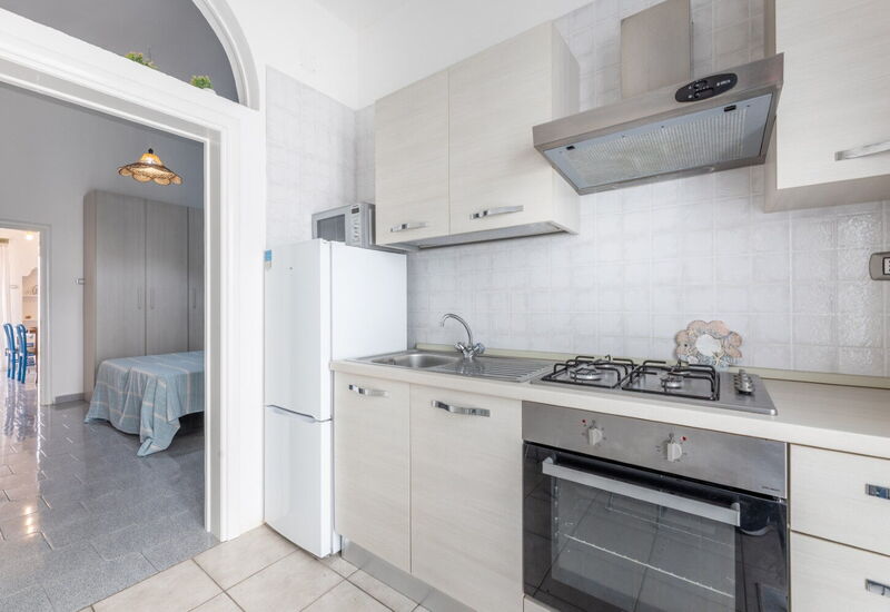 Casa Marinella, Marina di Mancaversa: Autumn, Kitchen, Spring, Summer, Winter