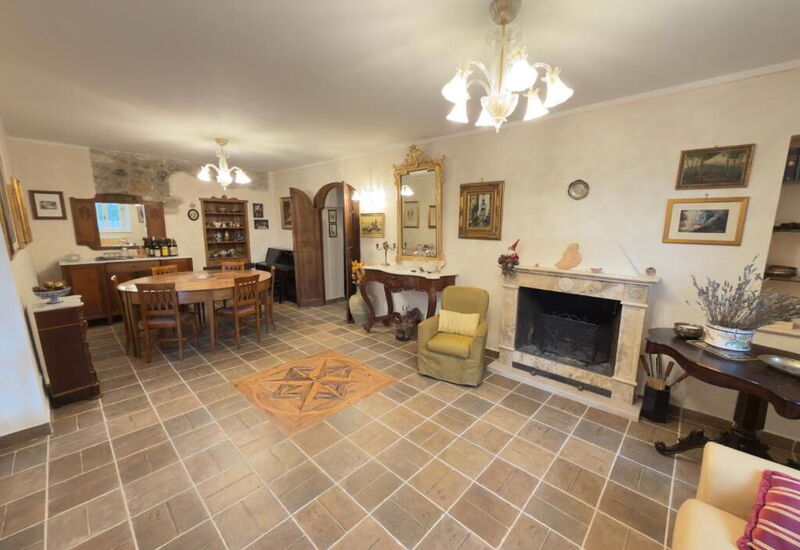 Villa Montepulciano Vineyard and Pool Retreat: Autumn, Living Room, Spring, Summer