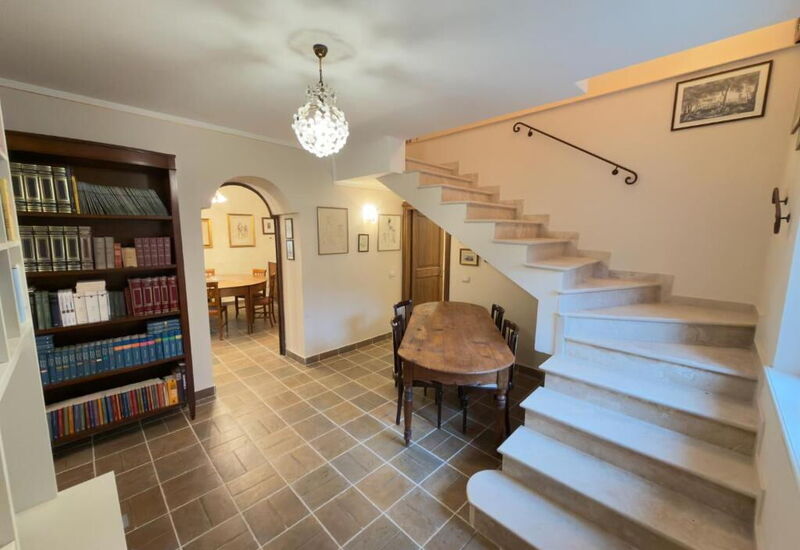 Villa Montepulciano Vineyard and Pool Retreat: Autumn, Living Room, Spring, Summer