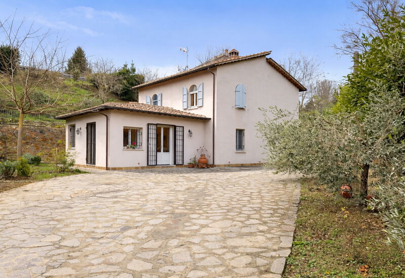 Villa Montepulciano Vineyard and Pool Retreat: Autumn, Main Entrance, Spring, Summer