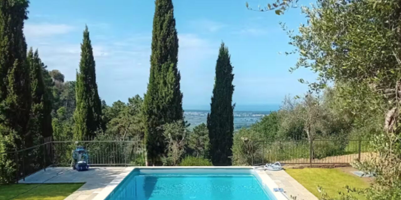 Villa Il Torrazzo, Vista Mare, Massarosa: Autumn, Pool, Spring, Summer