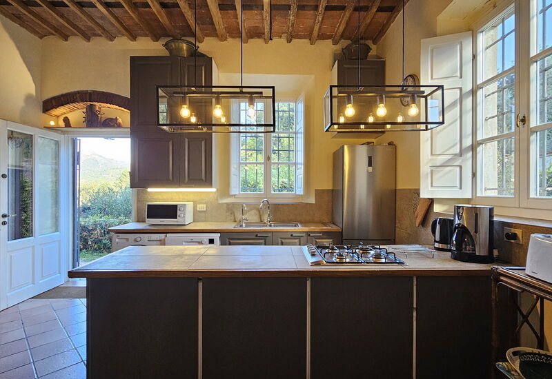 Villa Il Torrazzo, Vista Mare, Massarosa: Autumn, Kitchen, Spring, Summer, Winter
