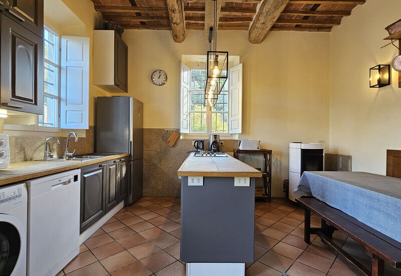 Villa Il Torrazzo, Vista Mare, Massarosa: Autumn, Kitchen, Spring, Summer, Winter