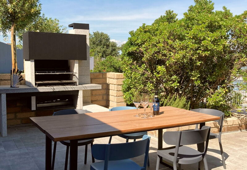 Villa Ombrone: all'aperto, Esterni