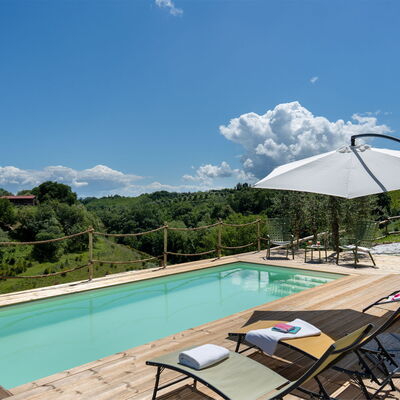 Villa i Fiori: Außen, Draussen, Schwimmbad