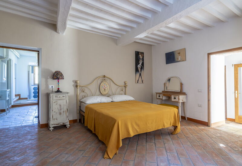 House in Sassa, Historic Tuscany Village, View: Autumn, Bedroom, Spring, Summer