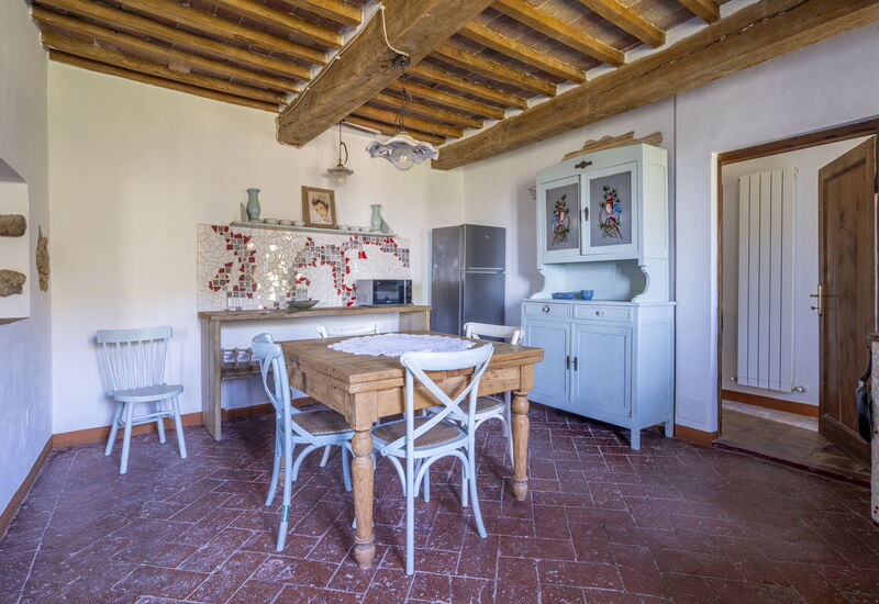 House in Sassa, Historic Tuscany Village, View: Autumn, Kitchen, Spring, Summer