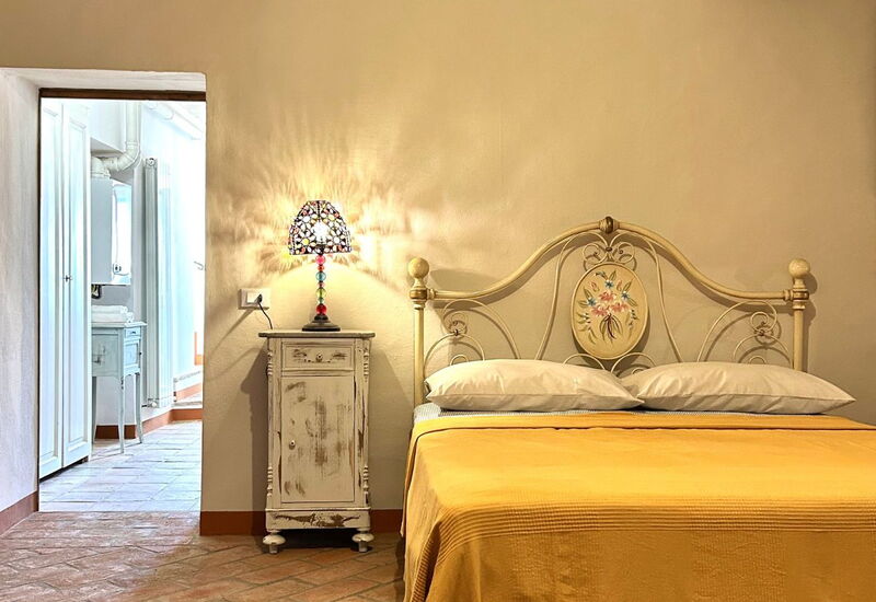 House in Sassa, Historic Tuscany Village, View: Frühling, Herbst, Schlafzimmer, Sommer