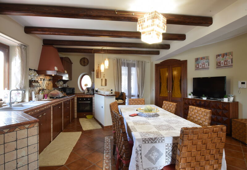 Villa Ina: Esszimmer, Frühling, Herbst, Küche, Sommer