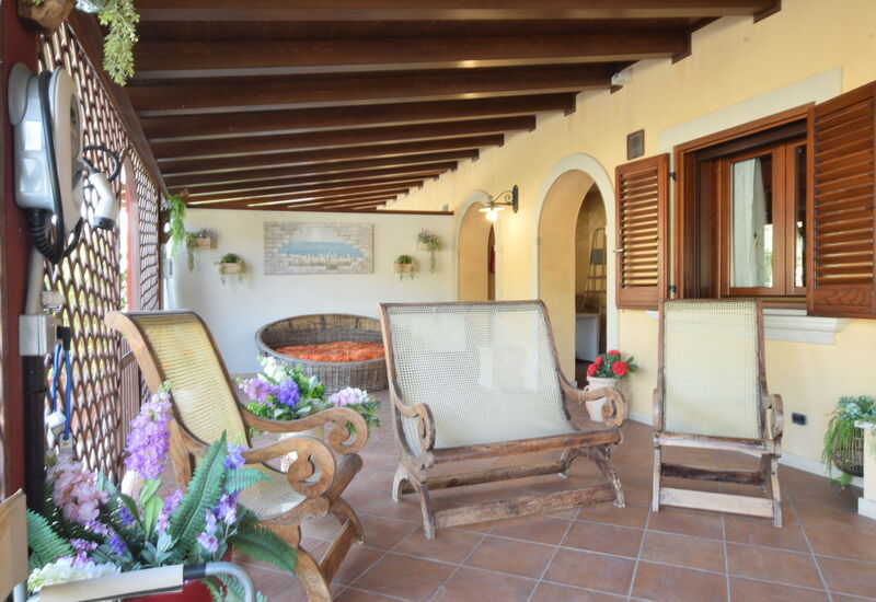 Villa Ina: Balkon / Terrasse / Patio, Draussen, Frühling, Herbst, Sommer