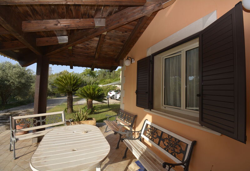 Villa del Monte: Außen, Balkon / Terrasse / Patio, Draussen, Frühling, Garten, Herbst, Sommer