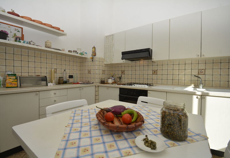 Villa del Monte: Esszimmer, Frühling, Herbst, Küche, Sommer