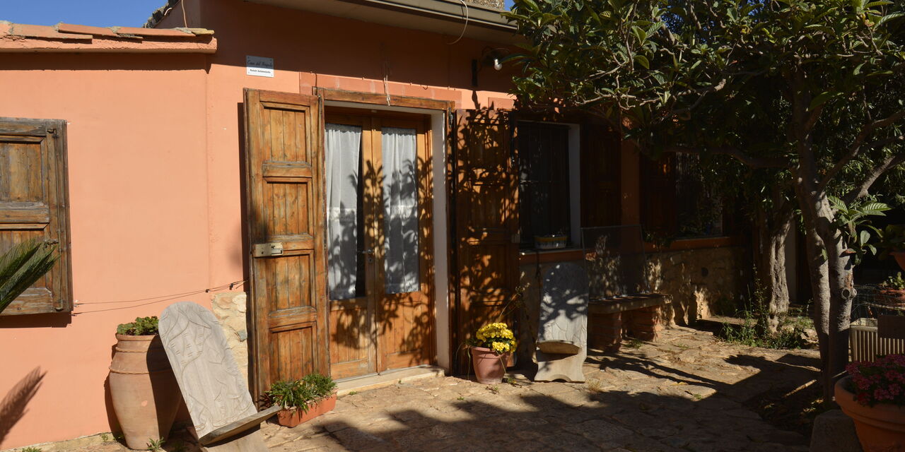 Ranch Salomonello: Autunno, Entrata Principale, Estate, Primavera