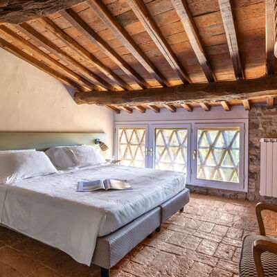 Maison Badia a Passignano - Accommodation:&nbsp;Canina Nera: Autumn, Spring, Summer