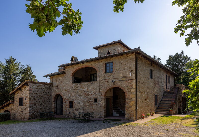Maison Badia a Passignano: Autunno, Entrata Principale, Estate, Primavera