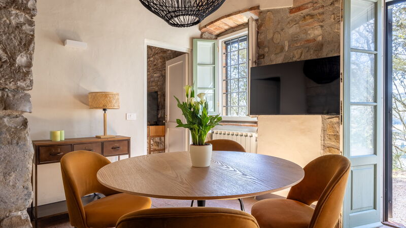 Maison Badia a Passignano: Autumn, Kitchen, Living Room, Spring, Summer