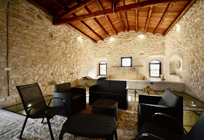 Villa Palmento by Geco Vacation Rentals: Autumn, Living Room, Room Detail, Spring, Summer