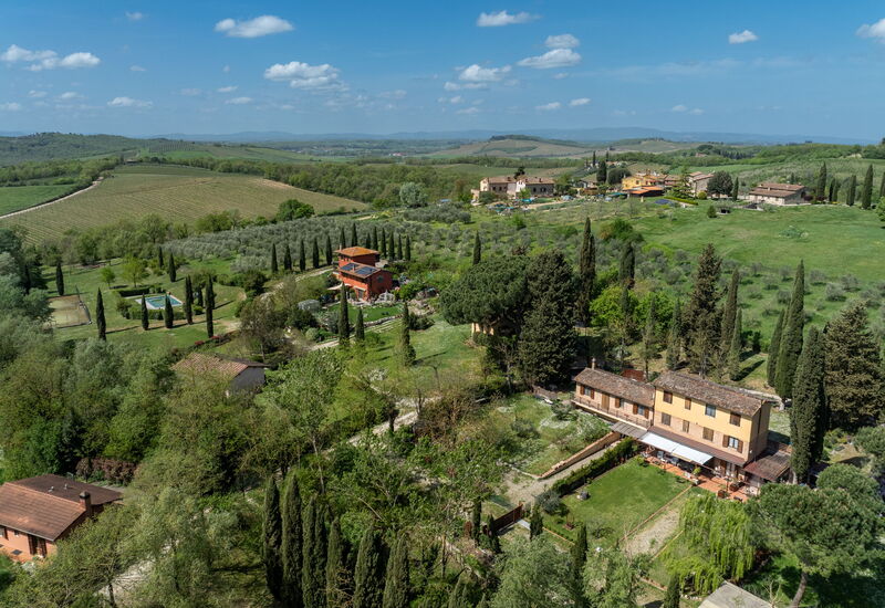 Civico108 Vacation Home, Pool, Castellina in Chian: Ansichten, Frühling, Herbst, Sommer