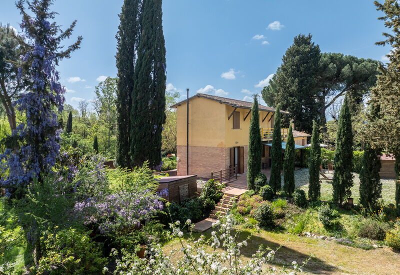 Civico108 Vacation Home, Pool, Castellina in Chian: Frühling, Haupteingang, Herbst, Sommer