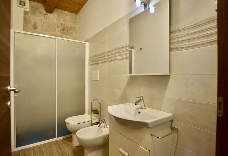 L'Oasi di Salvo: Autumn, Bathroom, Spring, Summer