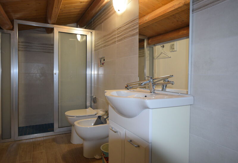 L'Oasi di Salvo: Autumn, Bathroom, Spring, Summer