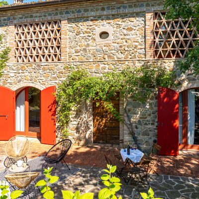 Villa Santa Barbara, Pool and Relax, Siena Country: Autumn, Balcony / Terrace / Patio, Spring, Summer
