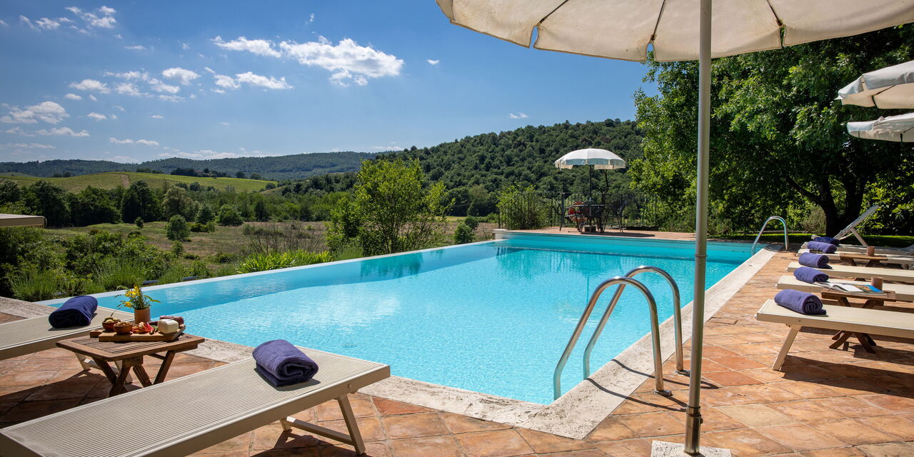 Villa Santa Barbara, Pool and Relax, Siena Country: Autumn, Balcony / Terrace / Patio, Garden, Pool, Spring, Summer