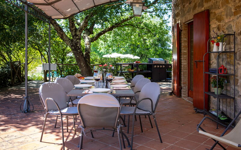 Villa Santa Barbara, Pool and Relax, Siena Country: Autumn, Building Exterior, Spring, Summer