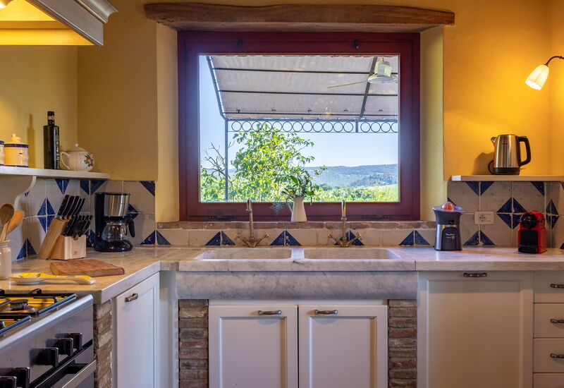 Villa Santa Barbara: Autumn, Kitchen, Spring, Summer