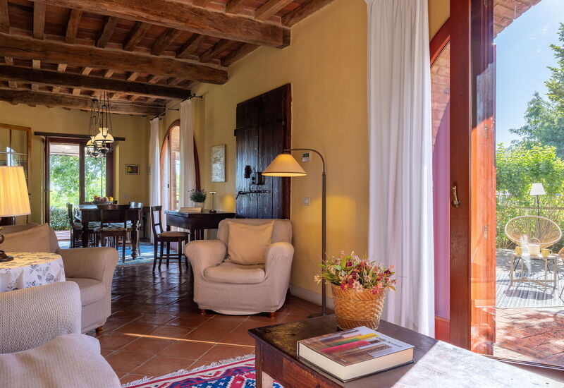 Villa Santa Barbara, Pool and Relax, Siena Country: Autunno, Estate, Primavera, Sala da pranzo, Soggiorno